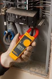 Fluke -323- True RMS Clamp Meter